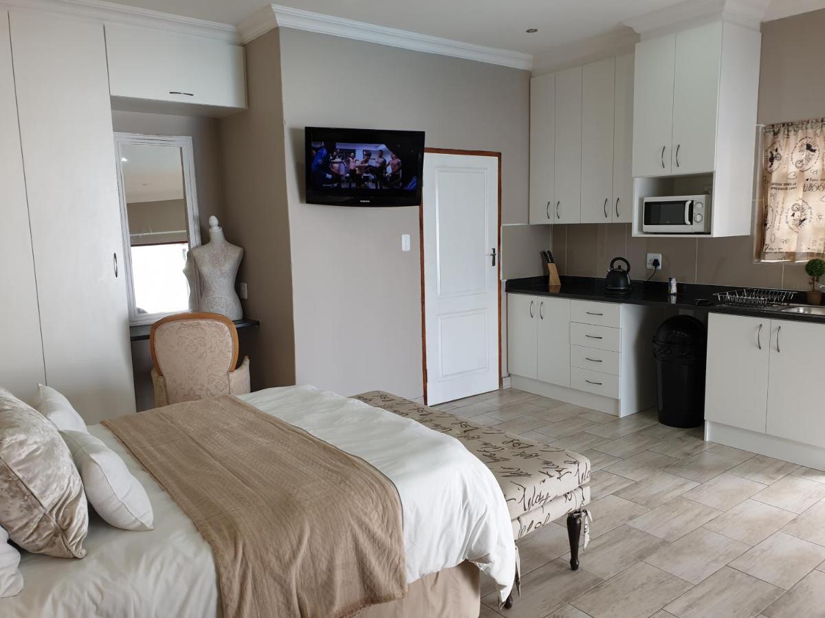 Pongola Road Self Catering Accommodation Uitenhage Exterior foto